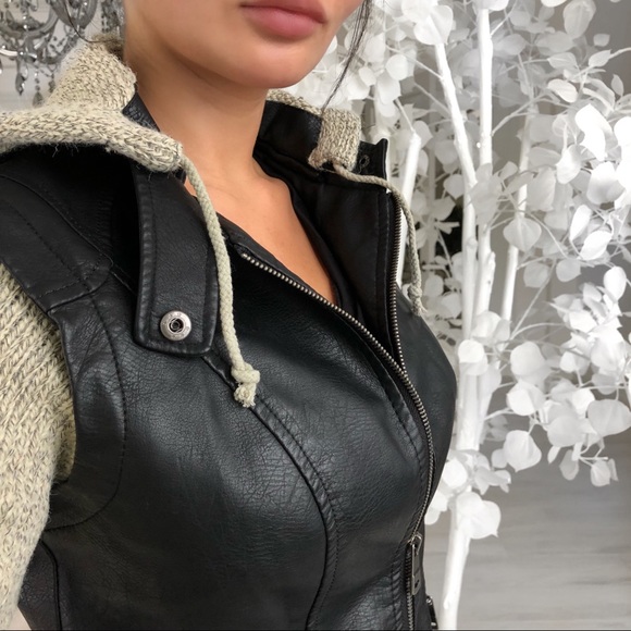 ekAttire Handbags - CHEVY Knit Jacket